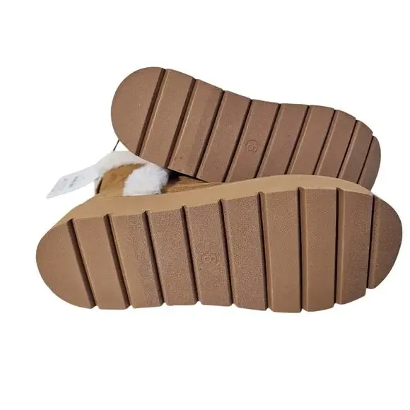 Time & Tru Women's Mini Faux Fur Cozy‎ Boot Size 8 - Picture 4 of 6